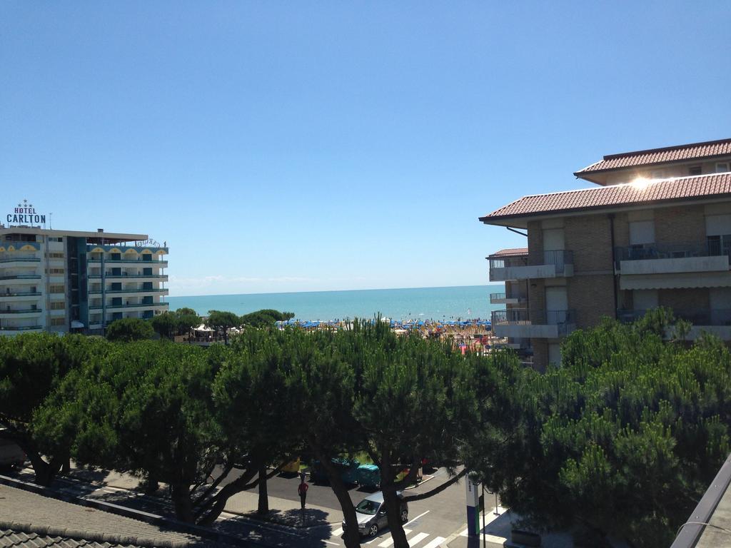 Residence Gallo - Walterigato Apartments Per Solo Famiglie Lido di Jesolo Dış mekan fotoğraf