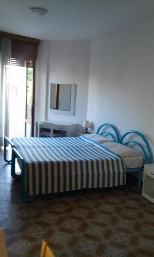 Residence Gallo - Walterigato Apartments Per Solo Famiglie Lido di Jesolo Dış mekan fotoğraf